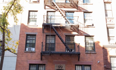 Apartments Near Hostos Community College  99 Perry Street for Hostos Community College  Students in Bronx, NY