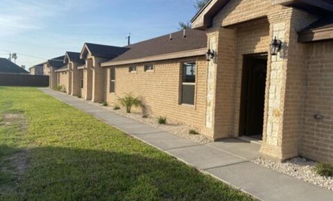 Apartments Near RGV Careers 317 N Bentsen Palm Dr. for RGV Careers Students in Pharr, TX