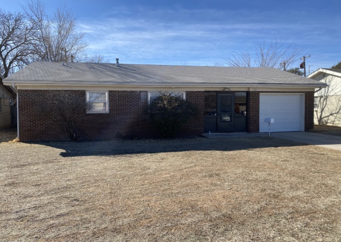 Houses Near Lovely 3 bed 2 bath w/ garage home in central Lubbock -= 2815 60th