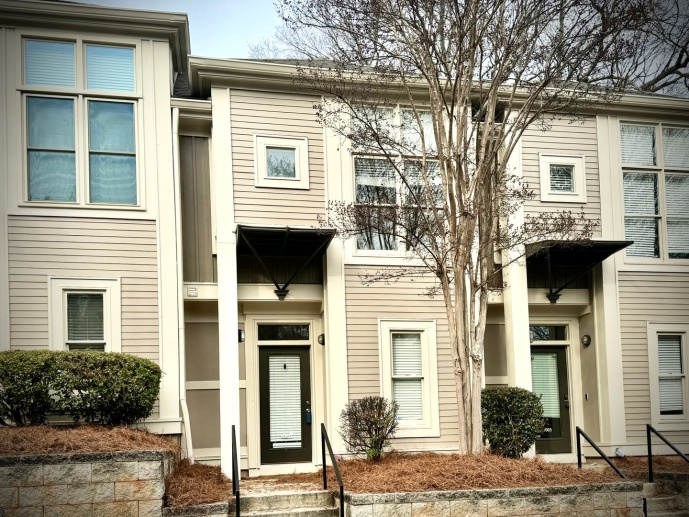 Dilworth Townhome For Rent