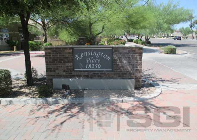 Houses Near Fantastic North Phoenix home in gated community!! 