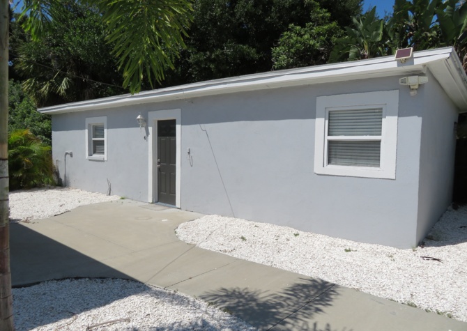 Houses Near Completely Renovated 1 Bed/1 Bath Home in S. Tampa