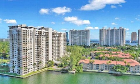 Apartments Near Future-Tech Institute 2801 ne 183rd st for Future-Tech Institute Students in Miami, FL